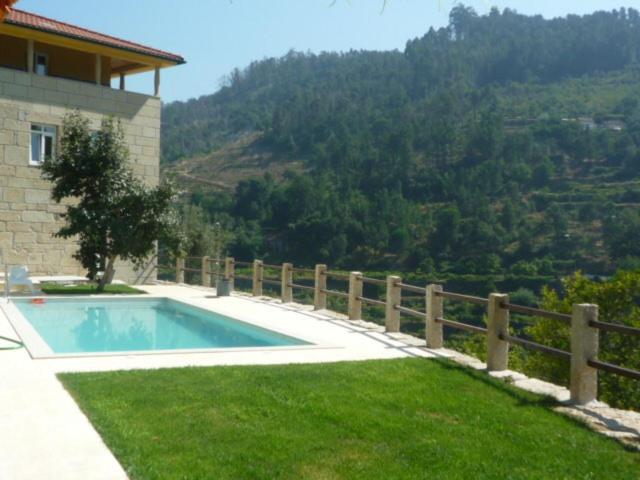 Quinta Casal De Vila Pouca Cinfaes Exterior photo
